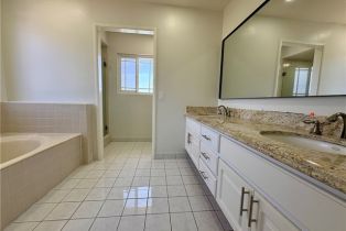 Single Family Residence, 17372 Sunset Ridge cir, Granada Hills, CA 91344 - 14