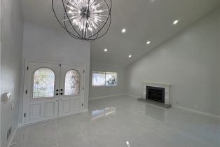 Single Family Residence, 17372 Sunset Ridge cir, Granada Hills, CA 91344 - 2