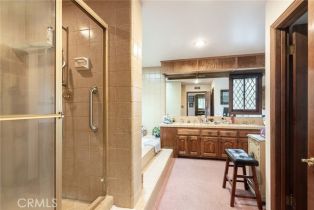 Single Family Residence, 1709 Royal Saint George dr, Thousand Oaks, CA 91362 - 15