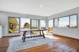 Single Family Residence, 15470 Longbow, Sherman Oaks, CA 91403 - 4