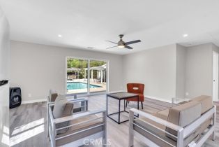 Single Family Residence, 22237 Tiara st, Woodland Hills, CA 91367 - 6