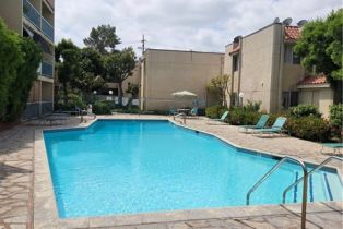Condominium, 18307 Burbank blvd, Tarzana, CA 91356 - 2