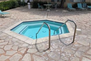 Condominium, 18307 Burbank blvd, Tarzana, CA 91356 - 3