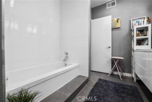 Condominium, 12030 Valleyheart dr, Studio City, CA 91604 - 23