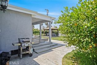 Single Family Residence, 6475 Randi ave, Woodland Hills, CA 91303 - 34