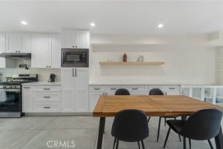 Condominium, 5409 Yarmouth ave, Encino, CA 91316 - 11