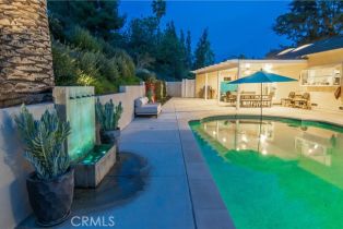 Single Family Residence, 19631 Rosita st, Tarzana, CA 91356 - 36