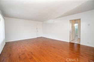 Apartment, 4924 Kester ave, Sherman Oaks, CA 91403 - 4