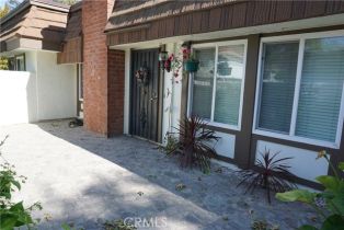 Townhouse, 22258 James Alan cir, Chatsworth, CA 91311 - 5