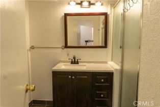 Single Family Residence, 5847 Keokuk ave, Woodland Hills, CA 91367 - 14