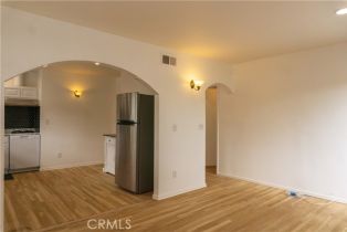 Single Family Residence, 5847 Keokuk ave, Woodland Hills, CA 91367 - 4