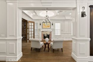 Single Family Residence, 4753 Noble ave, Sherman Oaks, CA 91403 - 10