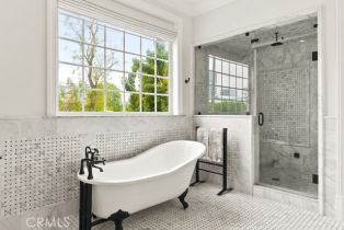 Single Family Residence, 4753 Noble ave, Sherman Oaks, CA 91403 - 66