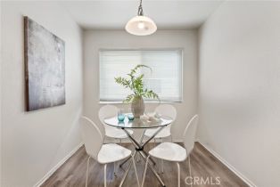 Condominium, 22259 Erwin st, Woodland Hills, CA 91367 - 12