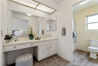 Condominium, 22259 Erwin st, Woodland Hills, CA 91367 - 18