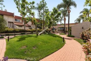 Condominium, 22259 Erwin st, Woodland Hills, CA 91367 - 24