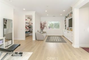 Single Family Residence, 12356 Longacre ave, Granada Hills, CA 91344 - 37