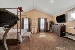 Single Family Residence, 5730 Newcastle ave, Encino, CA 91316 - 30