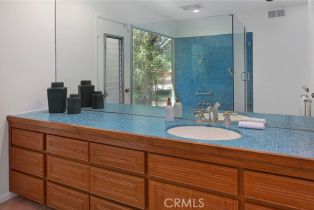 Single Family Residence, 3951 Vanalden ave, Tarzana, CA 91356 - 33