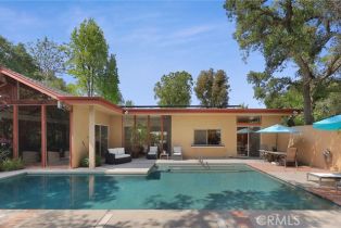 Single Family Residence, 3951 Vanalden ave, Tarzana, CA 91356 - 38