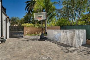 Single Family Residence, 20500 Blairmoore st, Chatsworth, CA 91311 - 68