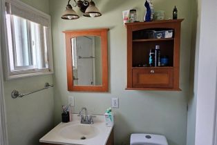 Single Family Residence, 9526 Fullbright ave, Chatsworth, CA 91311 - 11