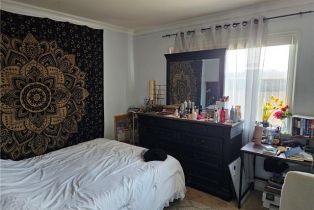 Single Family Residence, 9526 Fullbright ave, Chatsworth, CA 91311 - 13