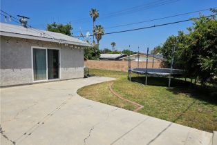 Single Family Residence, 9526 Fullbright ave, Chatsworth, CA 91311 - 3