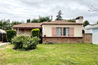 Single Family Residence, 5839 Tobias AVE, Sherman Oaks, CA  Sherman Oaks, CA 91411