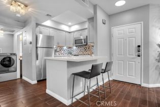 Condominium, 6323 Reseda blvd, Tarzana, CA 91335 - 8