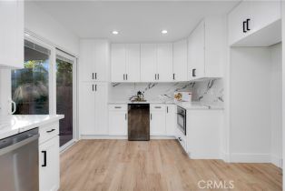 Single Family Residence, 1061 Colby cir, Thousand Oaks, CA 91362 - 17