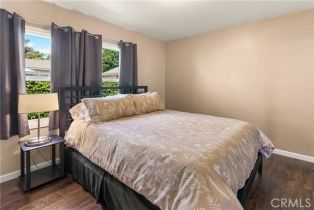 Single Family Residence, 5816 Lemona ave, Sherman Oaks, CA 91411 - 16