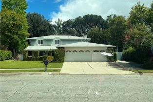 Single Family Residence, 5340 Edgeware DR, Calabasas, CA  Calabasas, CA 91301