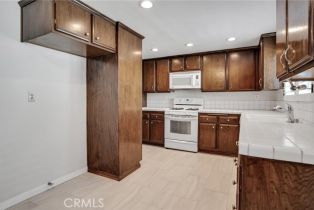 Condominium, 10201 Mason ave, Chatsworth, CA 91311 - 13