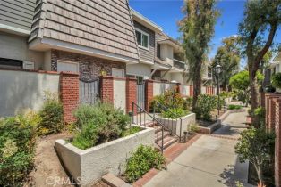 Condominium, 10201 Mason AVE, Chatsworth, CA  Chatsworth, CA 91311