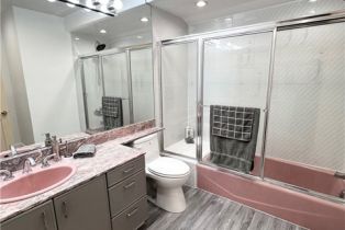 Single Family Residence, 19710 Henshaw st, Woodland Hills, CA 91364 - 19