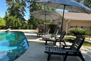 Single Family Residence, 19710 Henshaw st, Woodland Hills, CA 91364 - 29