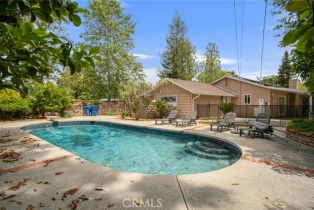 Single Family Residence, 19710 Henshaw st, Woodland Hills, CA 91364 - 36