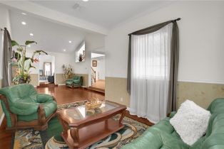 Single Family Residence, 15129 Otsego st, Sherman Oaks, CA 91403 - 10