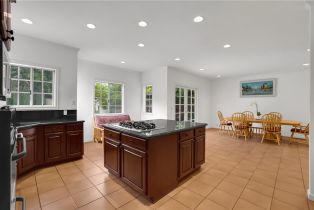 Single Family Residence, 15129 Otsego st, Sherman Oaks, CA 91403 - 13