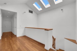 Single Family Residence, 15129 Otsego st, Sherman Oaks, CA 91403 - 28