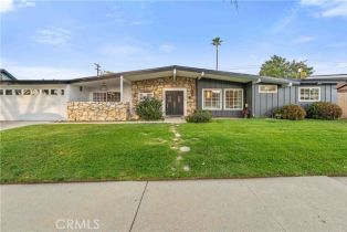 Single Family Residence, 4810 Heaven ave, Woodland Hills, CA 91364 - 2