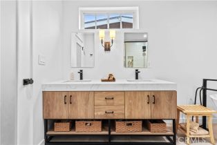 Single Family Residence, 4810 Heaven ave, Woodland Hills, CA 91364 - 20