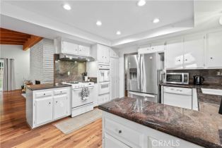 Single Family Residence, 4810 Heaven ave, Woodland Hills, CA 91364 - 39