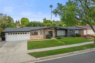 Single Family Residence, 4810 Heaven ave, Woodland Hills, CA 91364 - 4