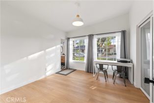 Single Family Residence, 4810 Heaven ave, Woodland Hills, CA 91364 - 6