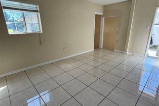 Single Family Residence, 18047 Erwin st, Encino, CA 91316 - 8