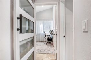 Single Family Residence, 20200 Clark st, Woodland Hills, CA 91367 - 12