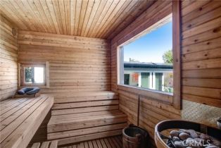 Single Family Residence, 20200 Clark st, Woodland Hills, CA 91367 - 18