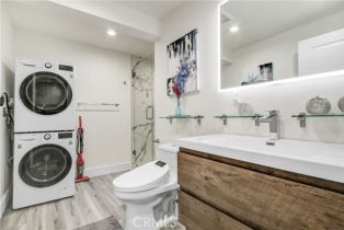 Single Family Residence, 20200 Clark st, Woodland Hills, CA 91367 - 33